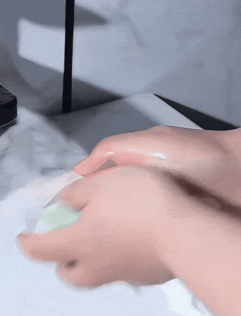 Mouillez et faites mousser